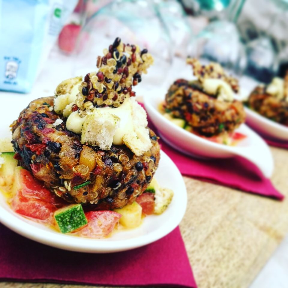 Veggie time....!!!#veggieburgerday 
#veggies