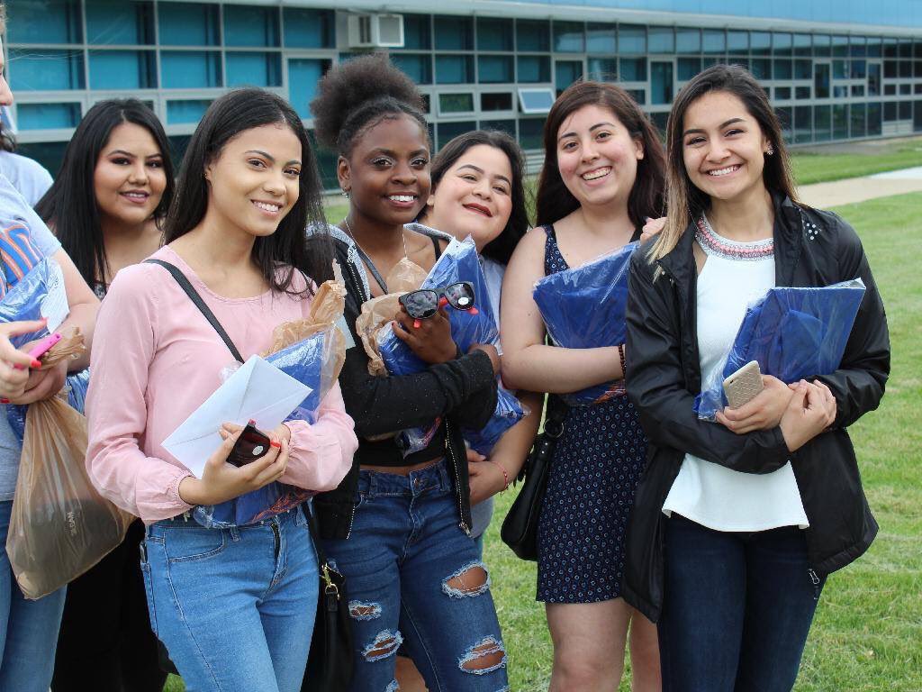 Lincoln Park HS tweet media