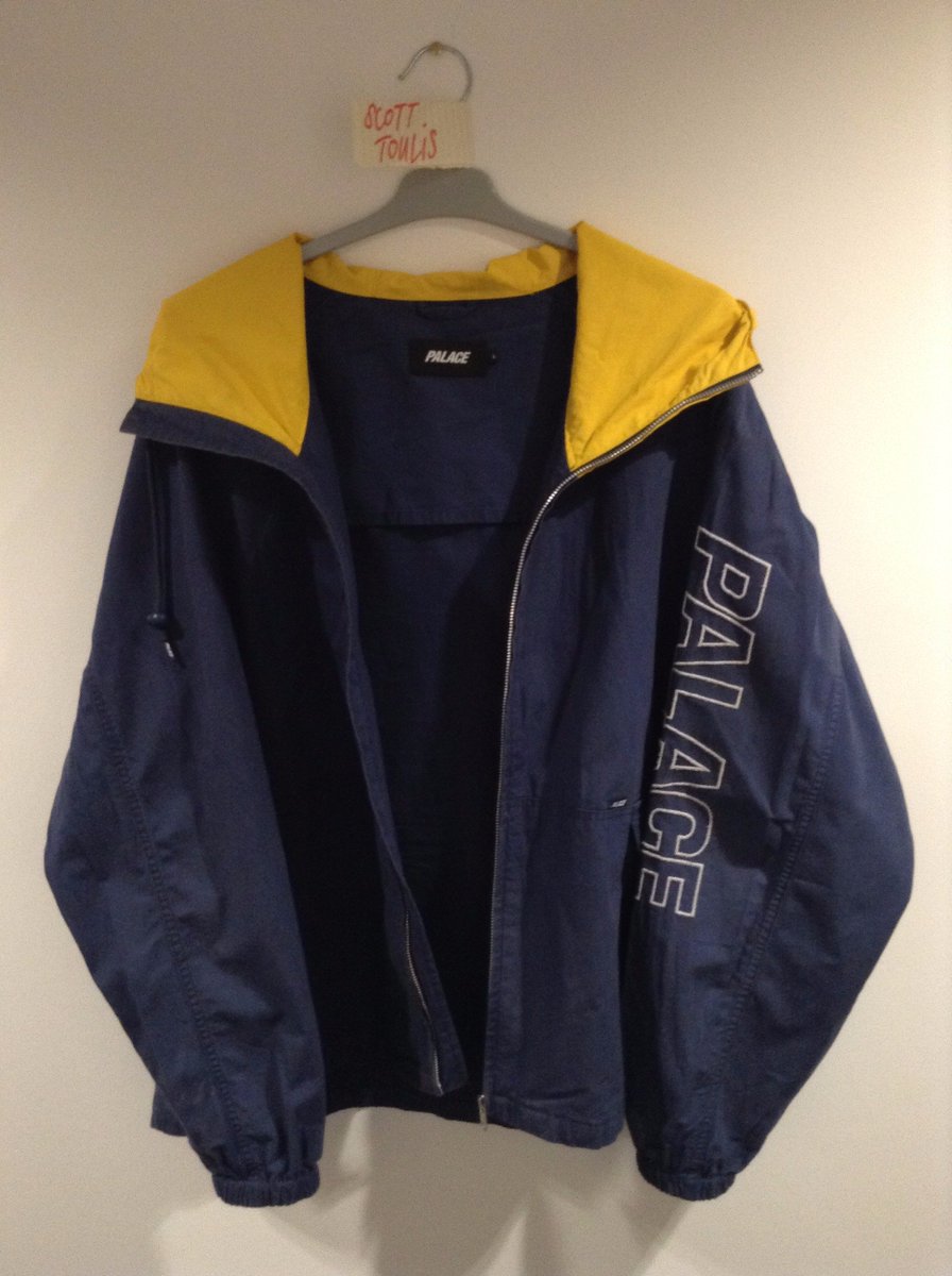 c_skrrt's tweet photo. RT RT RT

JE VEND CES 2 ITEMS, PM POUR PLUS D'INFOS/PHOTOS

PALACE INTERNATIONAL Sz L COND 9/10: 150£
SUPREME CDG Sz L 9/10: 90£
+SHIP+4% https://t.co/RQ5mQWasBe