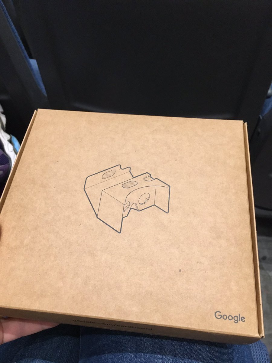 aboehmCD's tweet photo. Won Google Goggles at the #CCSDDigitalCampfire! I can't wait to use this with my students! #obsessed https://t.co/ots39UqEGI