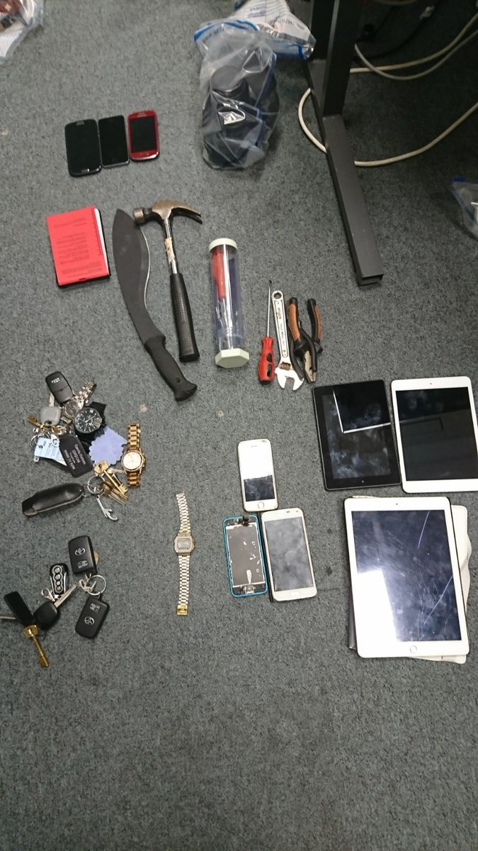 MPSLewisham's tweet photo. A well know, and violent, burglar has been arrested and is now off the streets of #Lewisham tonight. Look what he had with him... #565PL https://t.co/J8gpfM3FoY