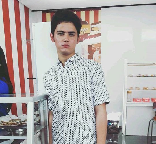 Selamat sahur dr papah Juan 🙊🙈