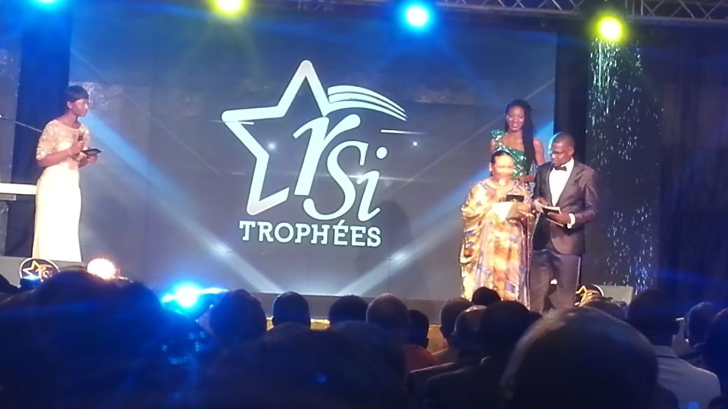bikanda's tweet photo. #RSITrophees: Le prix de.meilleure émission de sport en TV revient à #Grand Stade de @canal2inter Big Up. https://t.co/uWdLiFYjhI