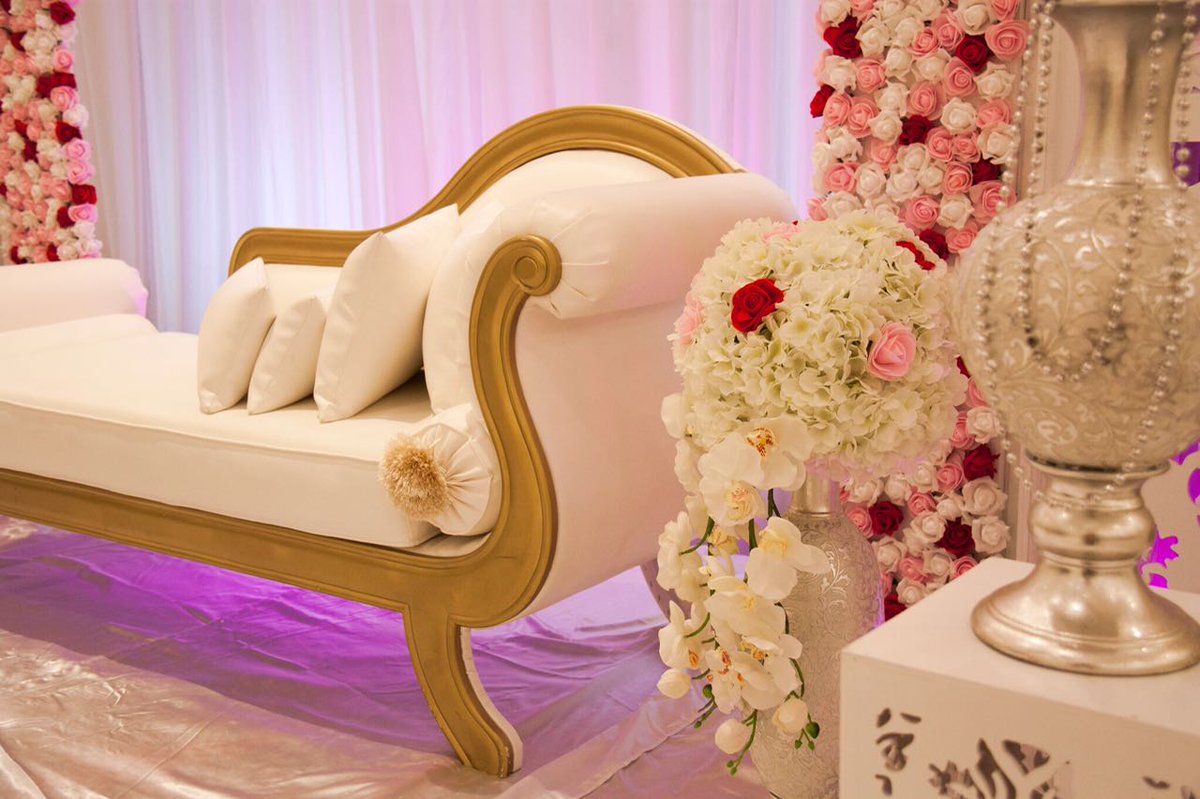 BhCrystal's tweet image. مسارح جديدة ومنتوعة سارع بالحجز ❤.