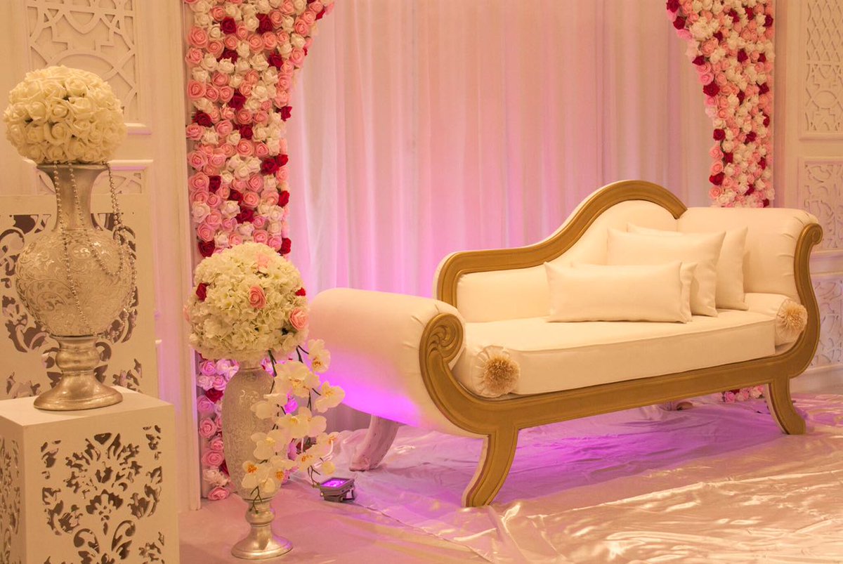 BhCrystal's tweet image. مسارح جديدة ومنتوعة سارع بالحجز ❤.