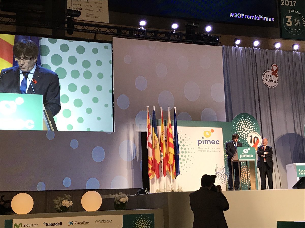 MontseCantinMas's tweet photo. Magnífic discurs del President @KRLS #PremisPimec2017 dirigit a les nostres Pimes, base del nostre sistema productiu. Agraïment a l'esforç! https://t.co/hlYnhEIucS