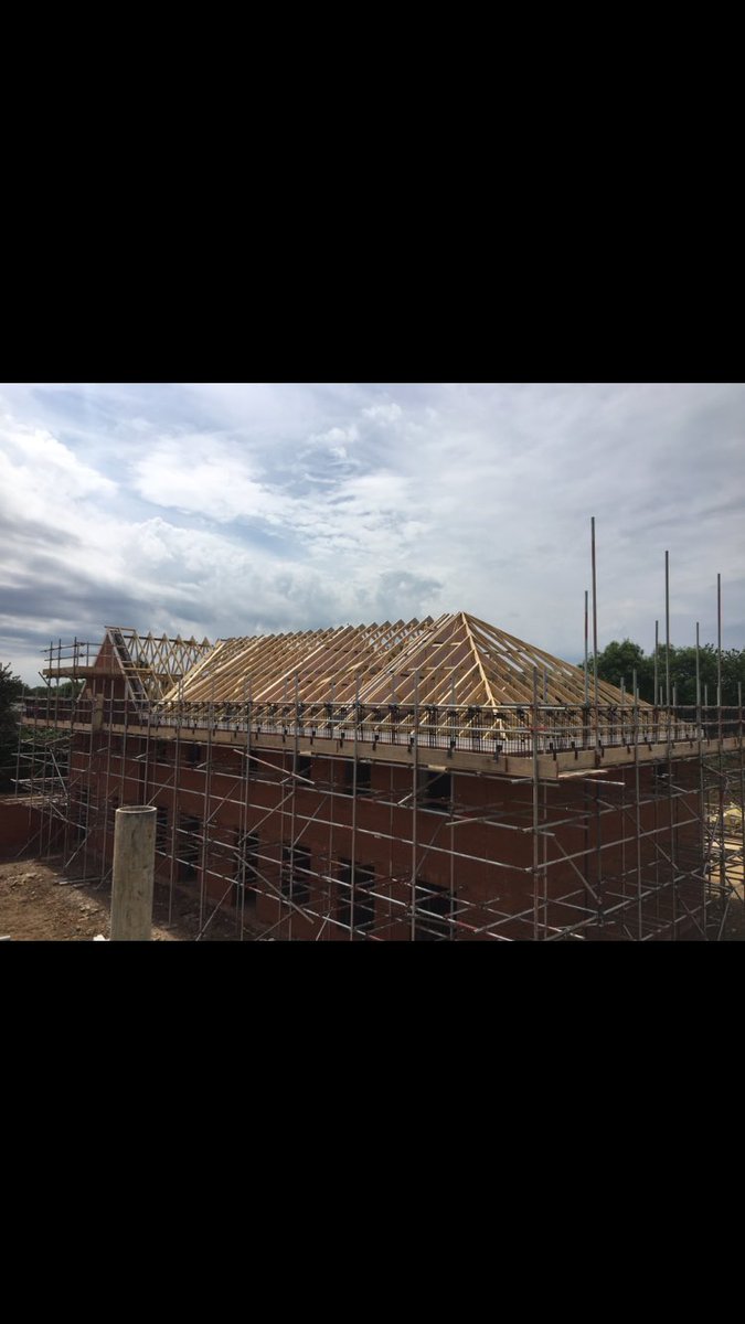#roof #trusses and #hipend