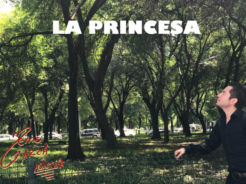 memogarzaa's tweet photo. 👀👈🏻🎼🎤 https://t.co/7wt12sXlhC