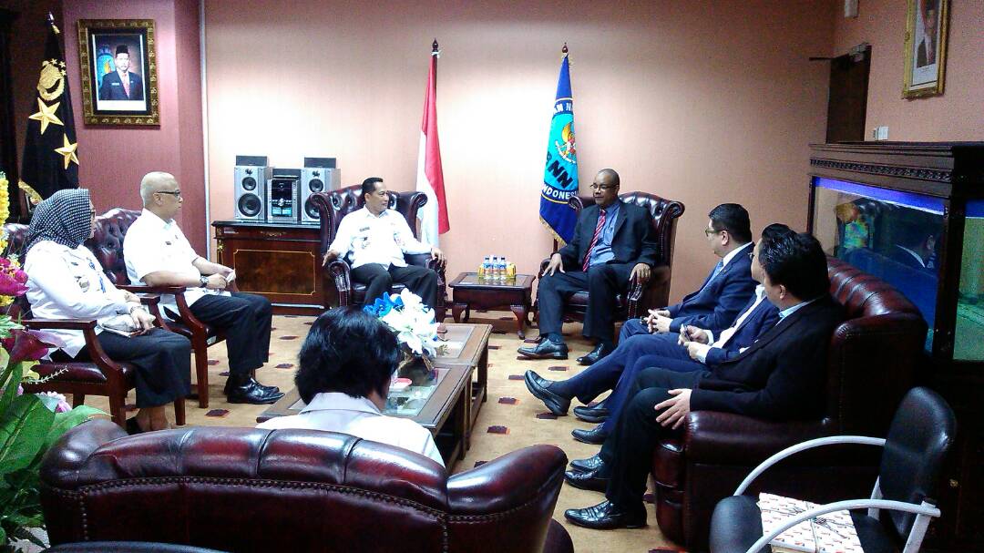 Kepala BNN menerima kunjungan dari perwakilan The Secretary of State of Seychelles beserta rombongan di ruang kerja kepala, Rabu (7/6)