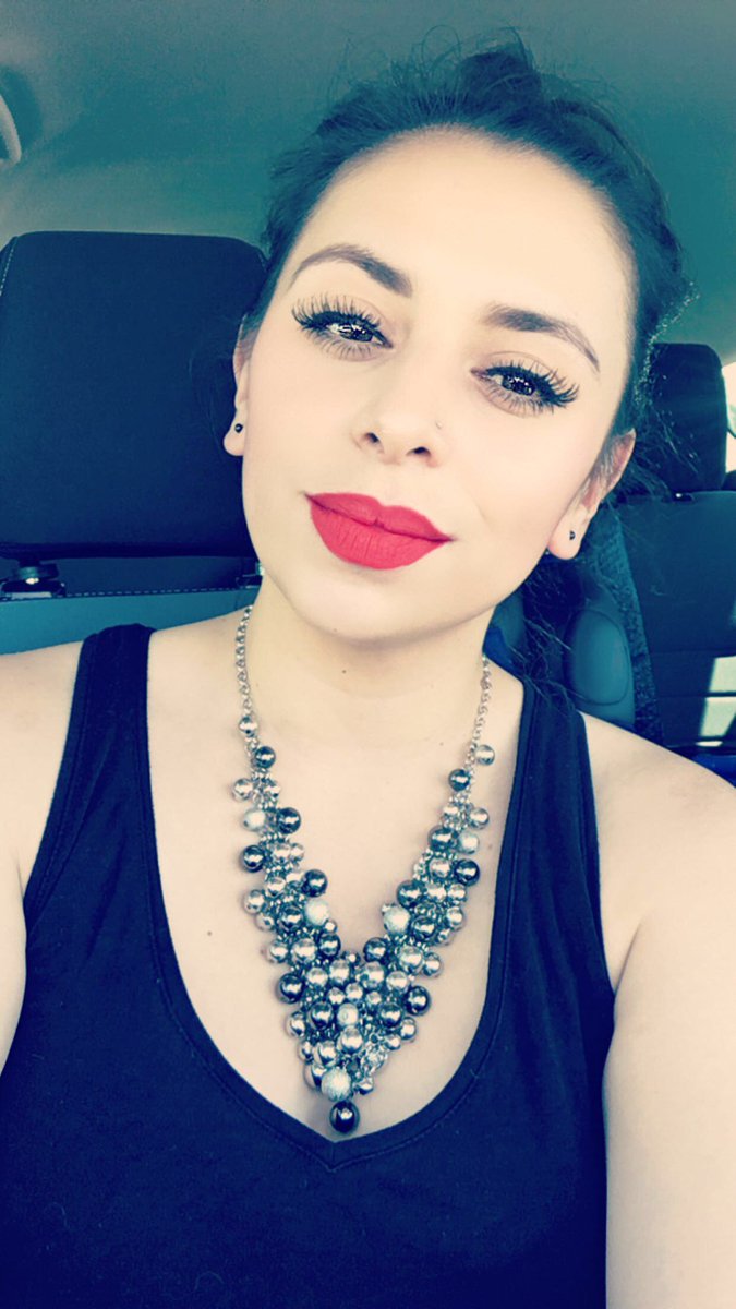 Briana Morquecho (@bri_indios21) on Twitter photo 