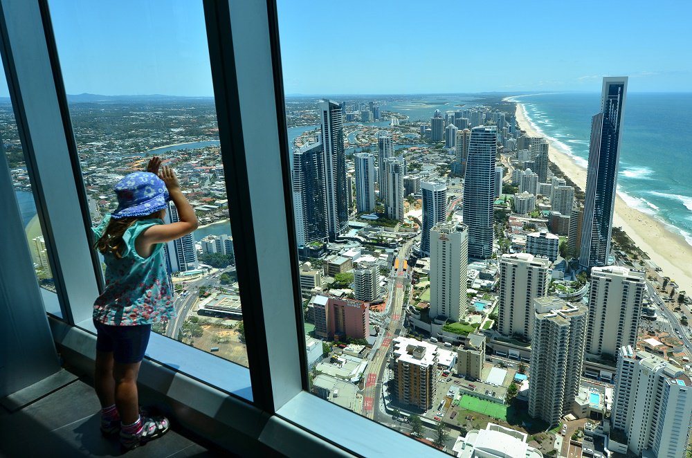 AlohaApartments's tweet photo. Want hot tips for warm winter family fun on the Gold Coast these holidays? https://t.co/KEXudLod17 #ThisIsQueensland #SurfersParadise https://t.co/2LMkPdbwrx
