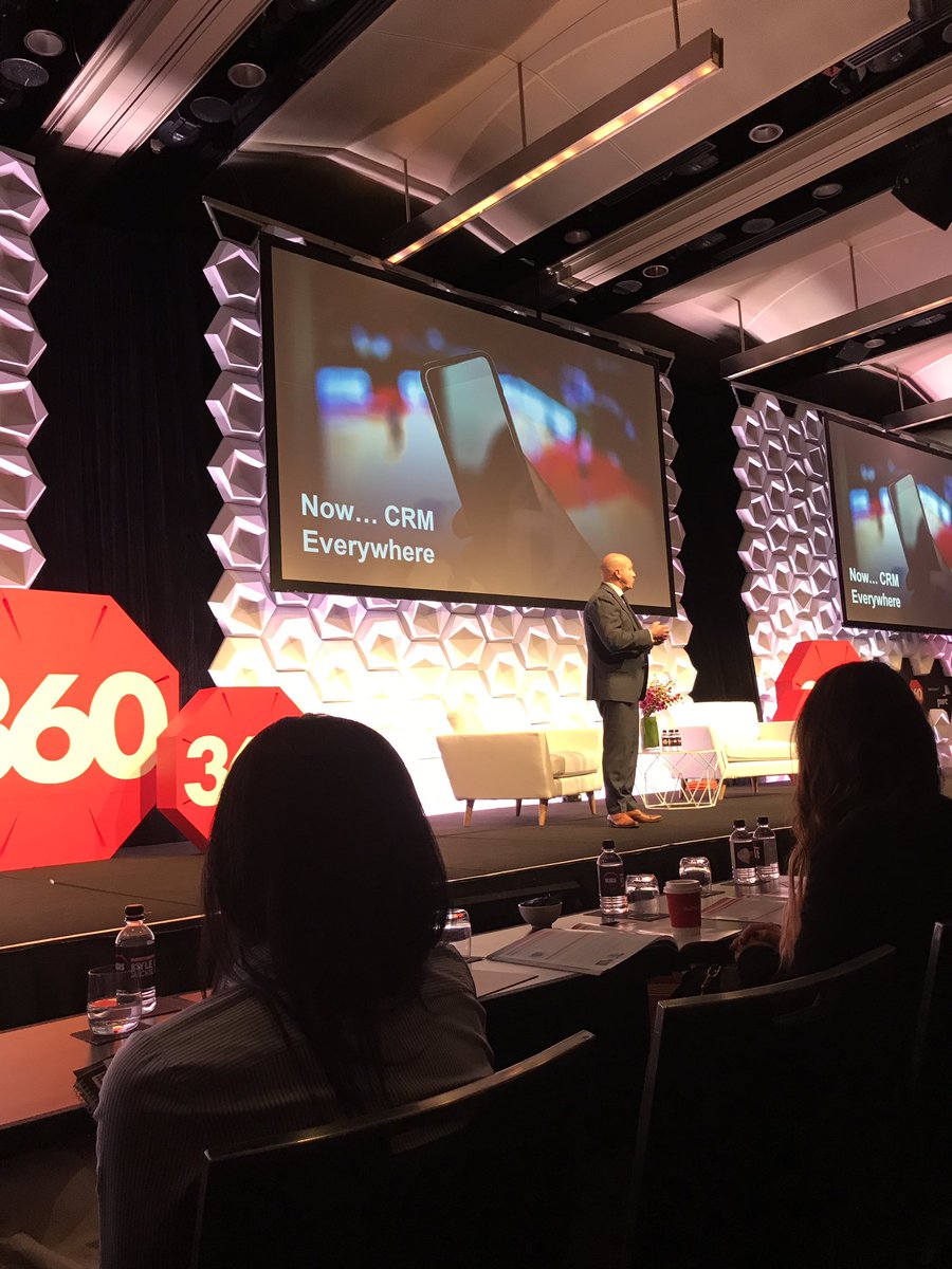psigaloff's tweet photo. How do we bring context back into advertising... Thanks Scott Hagedorn @Hearts_Science for sharing your views #M360 https://t.co/TUne7VpoVO