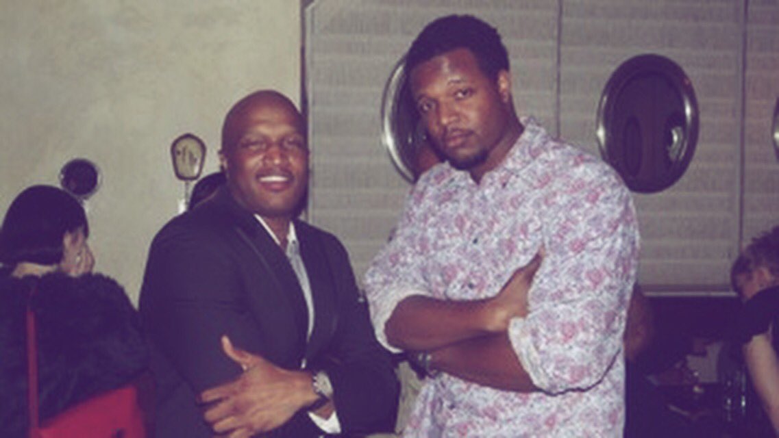 booklighthou5e's tweet photo. I miss my bro #icepickjay | an Excellent spirit. The world was a better place when I could pick up and call him. 🙏🏾 LEGENDS don't DIE https://t.co/vRLBOOyHmk