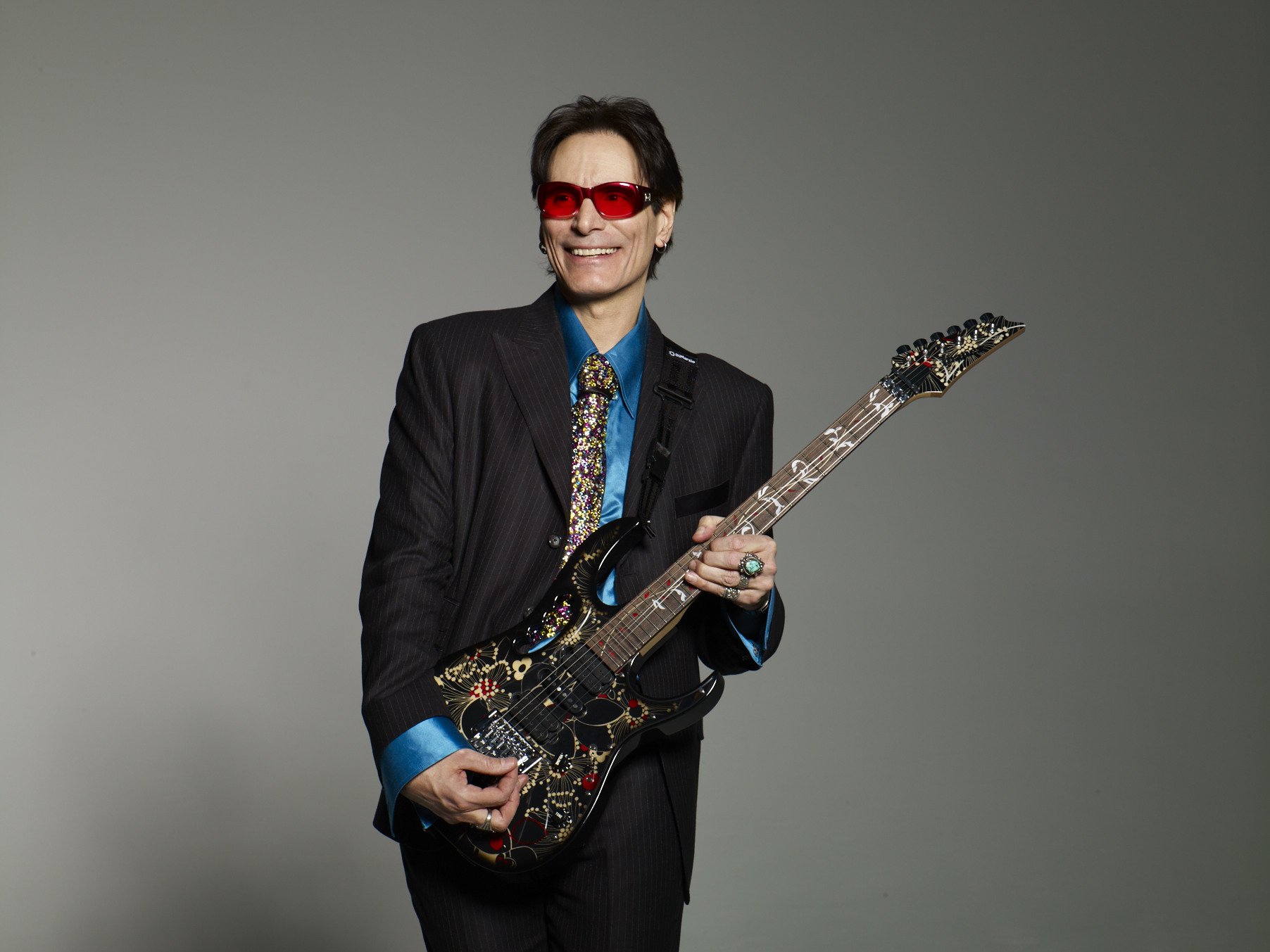 HAPPY BIRTHDAY STEVE VAI! Born June 6, 1960- American guitarist (Frank Zappa, David Lee Roth Band, Whitesnake) 