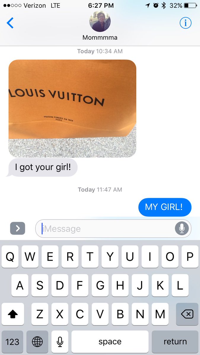 jayyyne_g's tweet image. Also, the best text I got today. My og louis baby is finally home from 5 weeks of repairs 😍 #neverfull #monmonogram