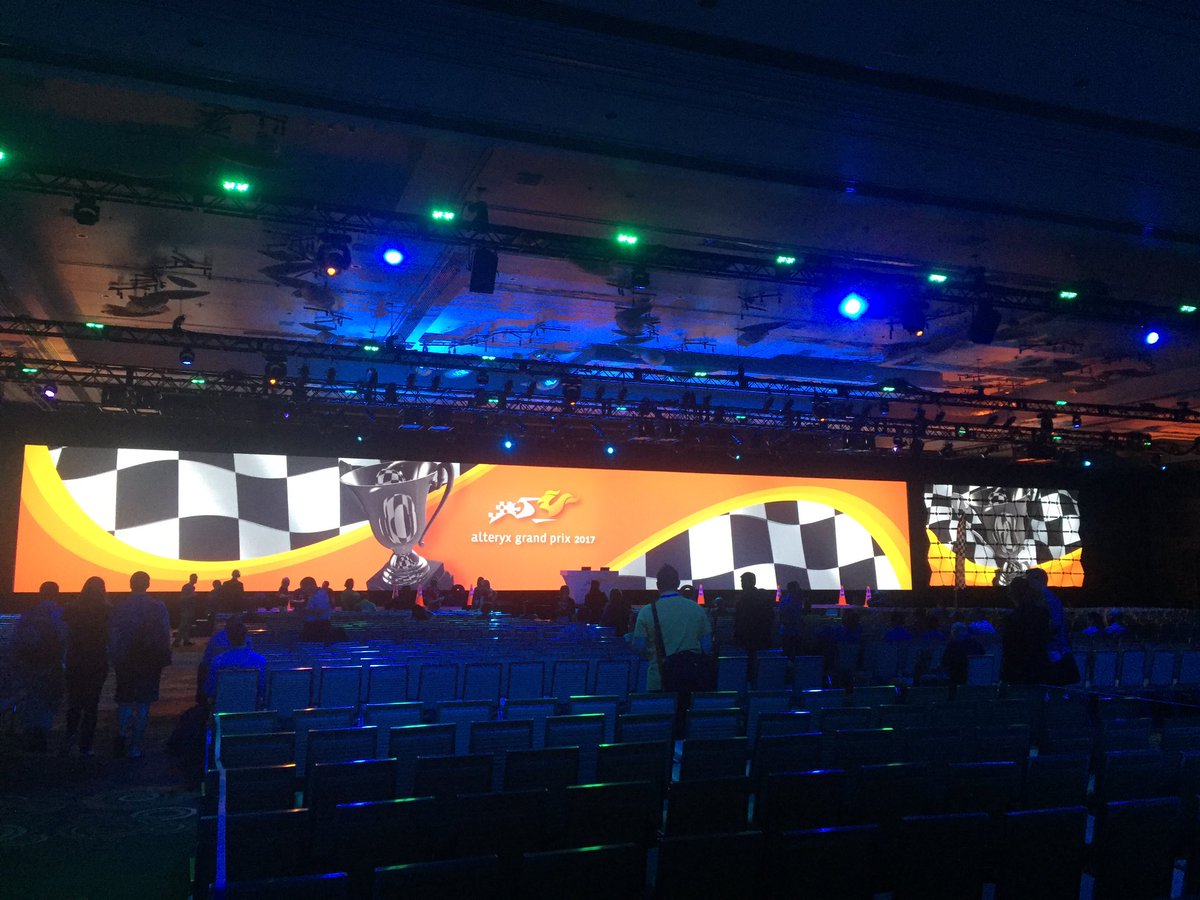 CameronDSteele's tweet photo. Go Orange County Team! #grandprix17 #ocinspire 965 https://t.co/BjFLK14Nc5