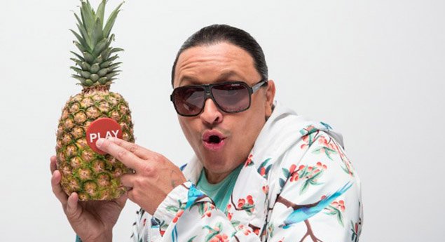 LasSuper20's tweet photo. Quien no a bailado o cantado "Suavemente, besame" este fin de semana llega el creador de ese exito @ElvisCrespo junto a @carlitosalvarez https://t.co/ZYpYoR1Cph