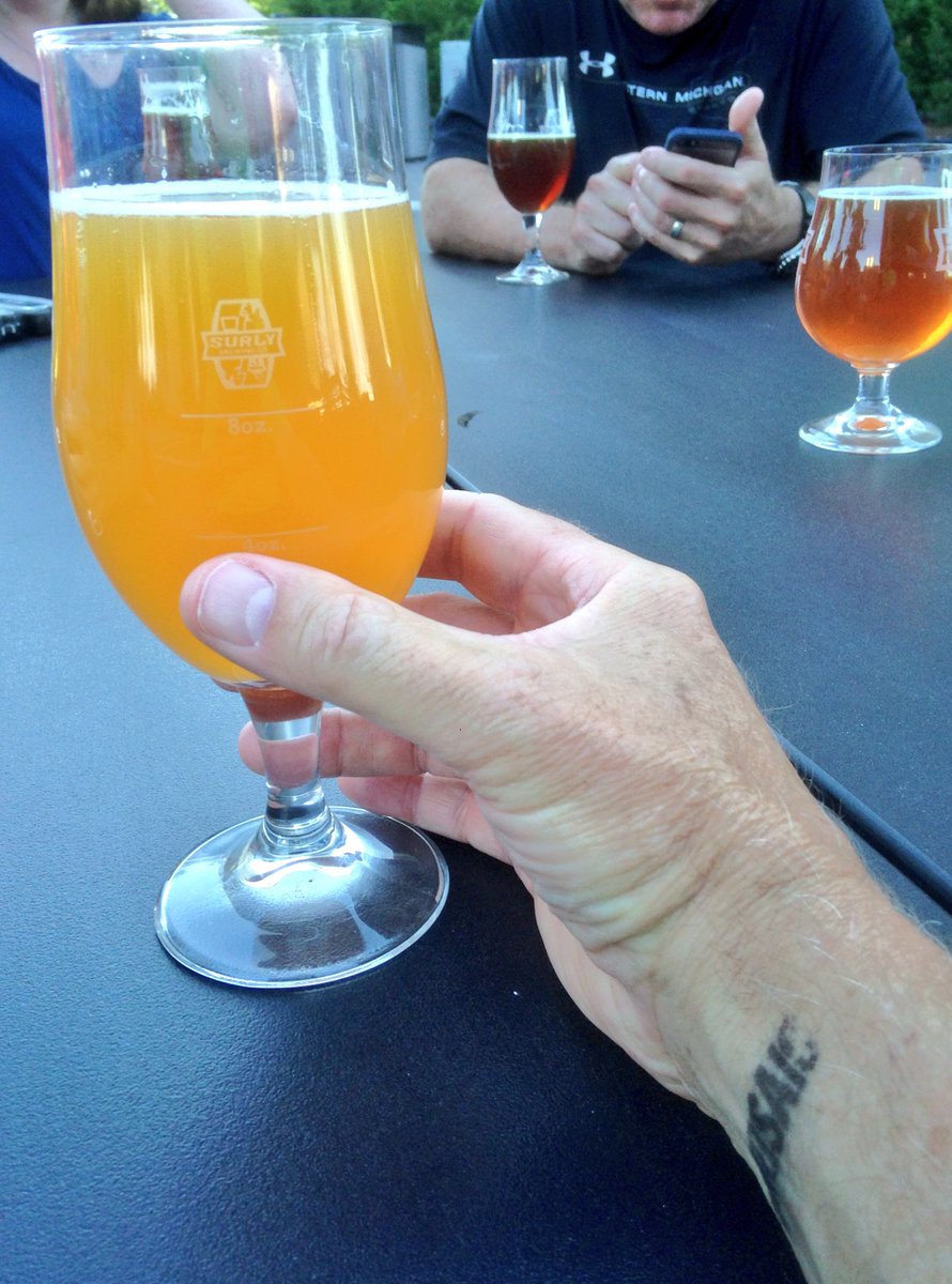 GermJuggler's tweet image. Celebrating a great day of working on #ActiveLearning #ScientificTeaching #NSSI2017 @SumInstSciTeach  @surlybrewing