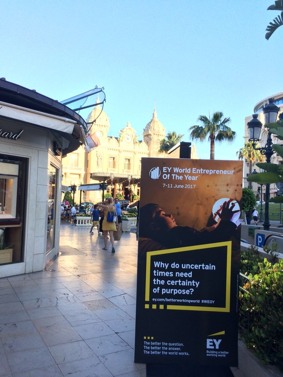 EYMexico's tweet photo. Estamos listos para llevarles la cobertura de #WEOY en Mónaco con la participación de @FrankDevlyn, ganador de #EOYMX16. https://t.co/8bmMLbCBwo