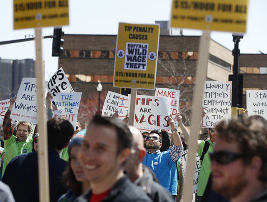 StarTribune's tweet photo. Details of Minneapolis' minimum wage ordinance proposal: Employers get 5 years, training wage; tips wouldn't count.  https://t.co/b9J4c1HlmQ https://t.co/FHG4pv6jWc