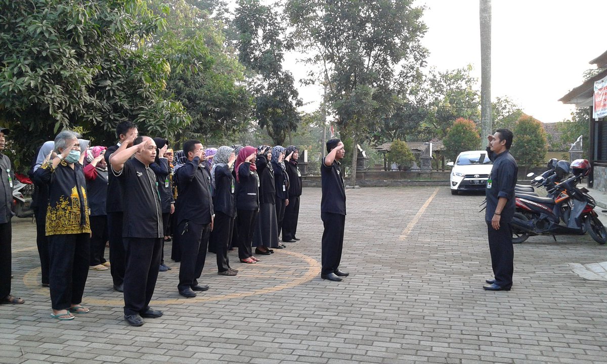 Apel pagi Rabu 7 Juni 2017.. <a href="/dkk_purwakarta/">Dinkeskab Purwakarta</a> <a href="/DediMulyadi71/">Kang Dedi Mulyadi</a> @BKPSDM_PWK