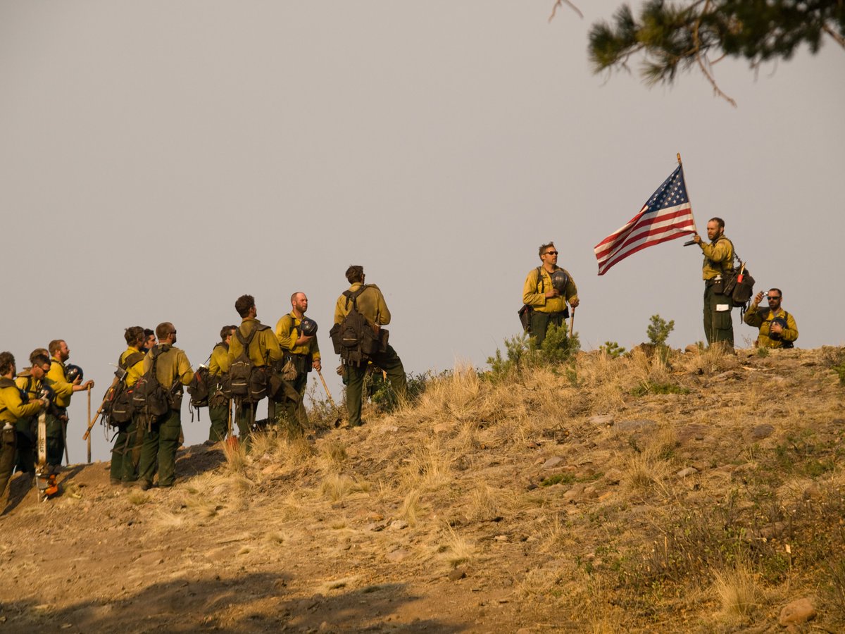 New header photo by <a href="/KKGreer/">Kari Greer</a> Gila Hotshots on the Las Conchas Fire (New Mexico, 2011)