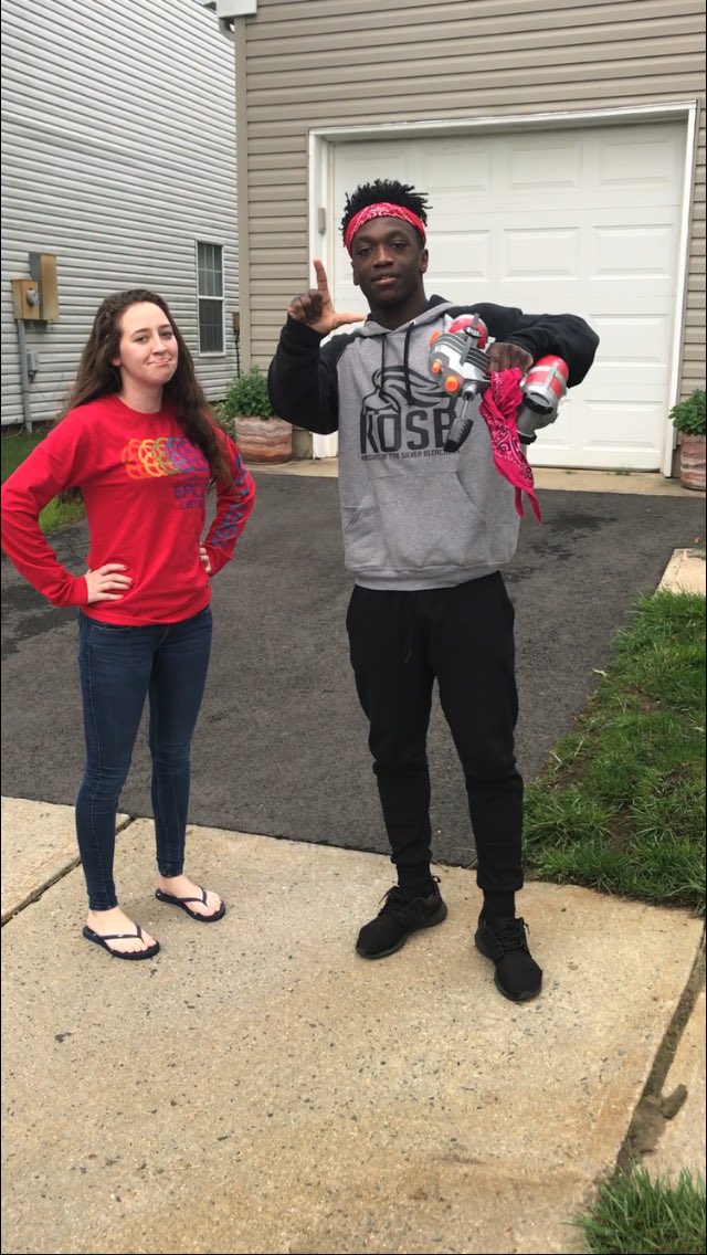Joelquist15's tweet photo. @ObWaterwars17 chasing girls is a distraction . #willisacheater https://t.co/bMuODd0Tc0