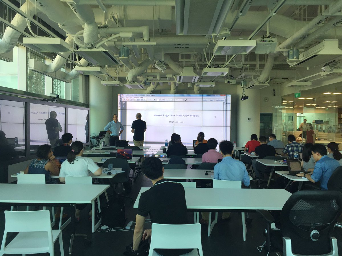 Purestform's tweet image. 2nd day of the discrete #choicemodelling workshop @futurecitieslab #datascience #complexityscience for the #urban &amp;amp; #transportation domain