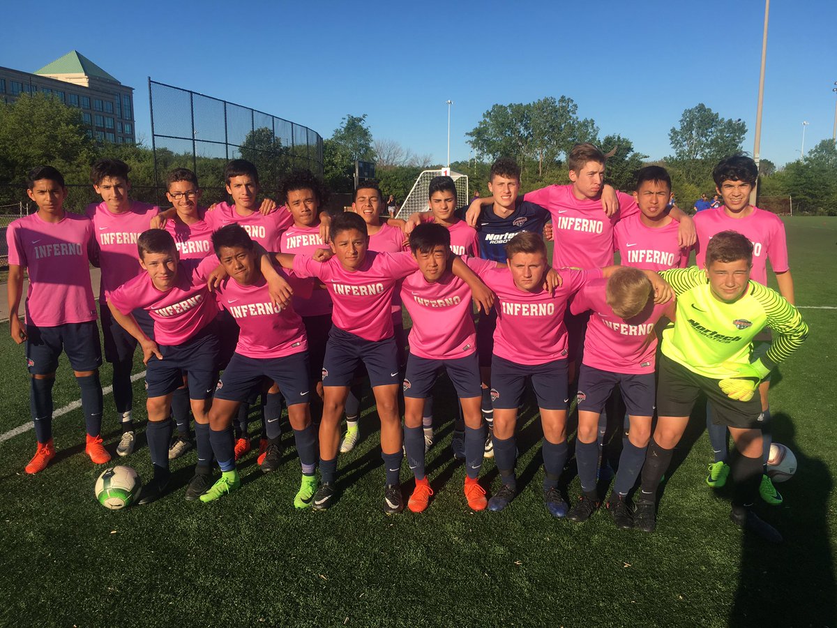 NISLsoccer's tweet photo. 7pm F#1 #NISL #U16CNPL @SockersChicago 2001 (1) vs @ChicagoInferno Elite (1) - Final https://t.co/jjosW5bqYm