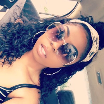 JazminMonet's tweet photo. #NewProfilePic 🍯 https://t.co/Xxjjo3PnbC
