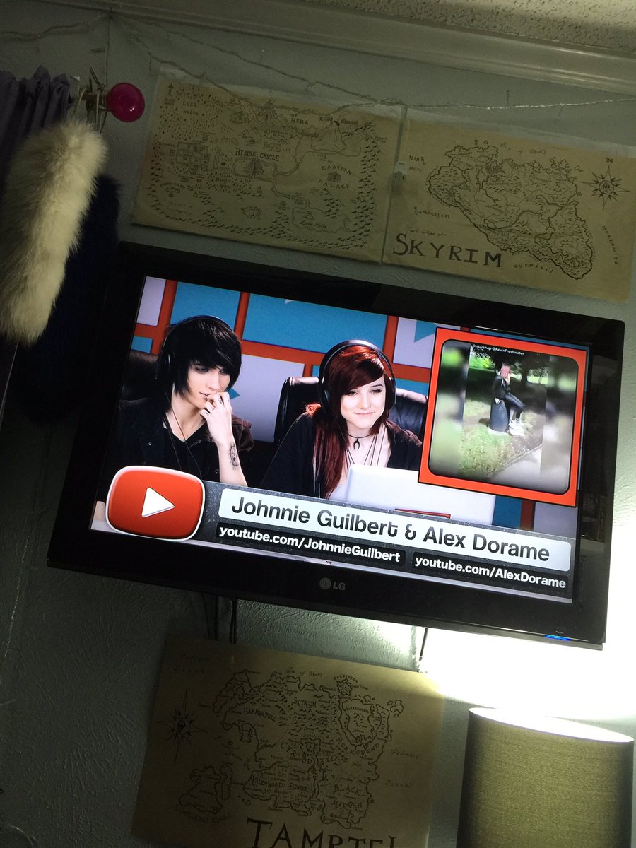 OH MY GOD OH MY GOD OH MY GOD JOHNNIE AND ALEX ARE ON YOUTUBE COUPLES REACT FUCK YES  <a href="/JohnnieGuilbert/">Johnnie Guilbert</a> @AlexD0rame