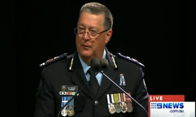 9NewsQueensland's tweet photo. "He bravely served the community of Queensland." - @CoPStewart. #9News #ValeBrett https://t.co/WdZfsIHgtA https://t.co/q8ZfFUEubT