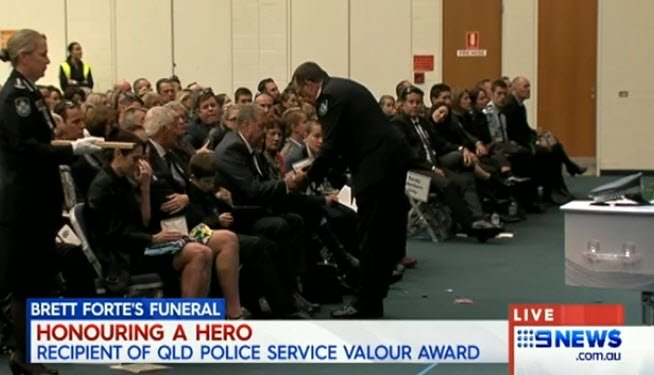 9NewsQueensland's tweet photo. Senior Constable Brett Forte awarded with the QPS Valour Award. #9News #ValeBrett https://t.co/WdZfsIHgtA https://t.co/pBwYTyRKOj