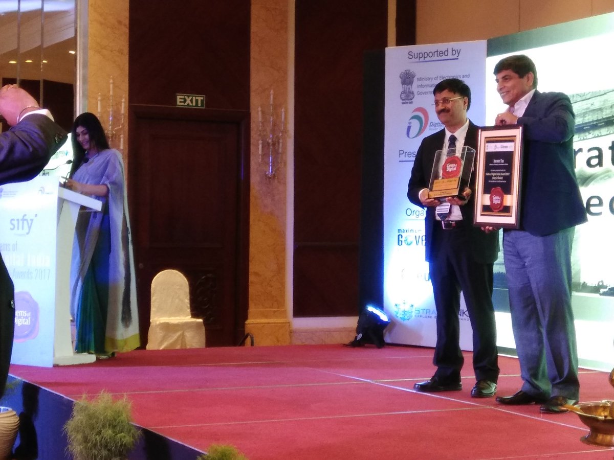StrategINK's tweet photo. Awards for #GemsOfDigitalIndia #maxgovernance https://t.co/JQ36LPddFx