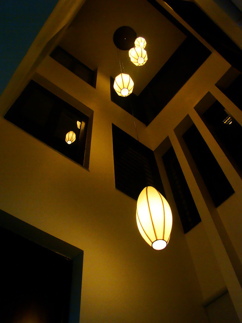 GraphiteDust's tweet photo. The little #courtyard in the #house. #Modernism #architecture #architects #lights #lamp #interiordesign #Ahmedabad #residence #graphitedust https://t.co/PE3g1ITCm2