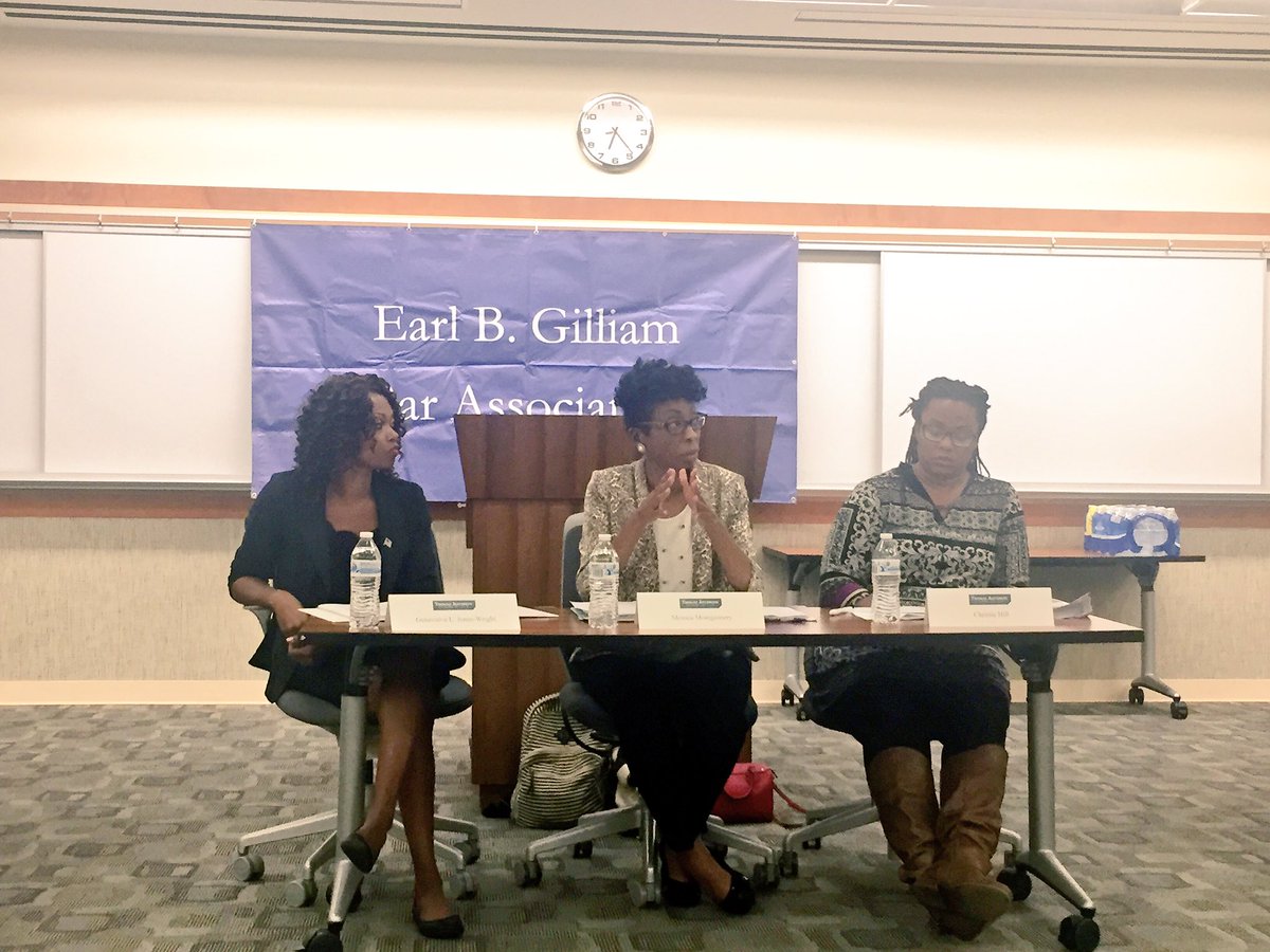 LeadershipSD's tweet photo. Tonight #SDLA2017 alum Geneviéve L. Jones-Wright moderated a panel on #massincarceration & over policing of communities of color https://t.co/0qrWR681Bj