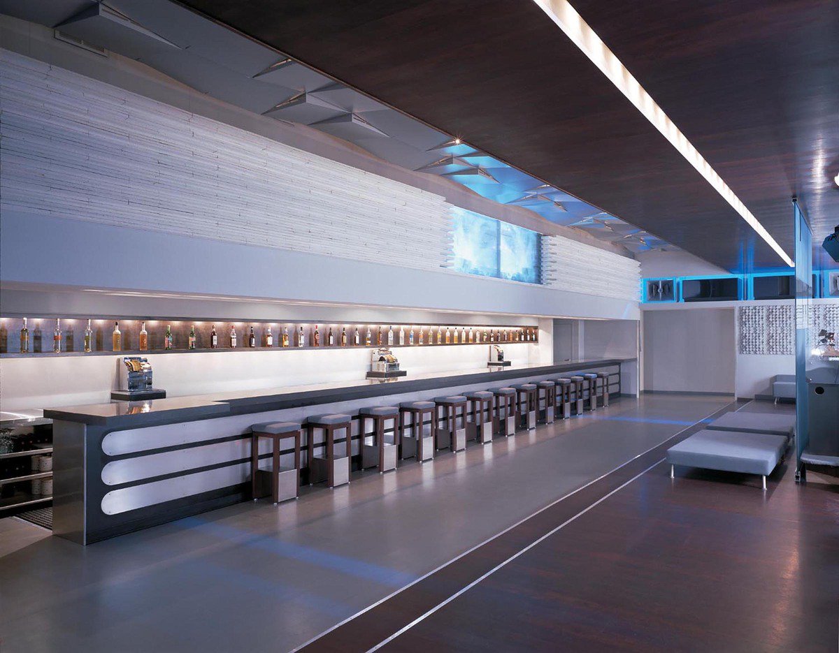 soulficial's tweet photo. Found this pic of #sonotheque in Chicago's West Town(now beauty bar) Memories of hiphop, dance, n free #vodka parties #interiors #commercial https://t.co/Kes2ypphAd