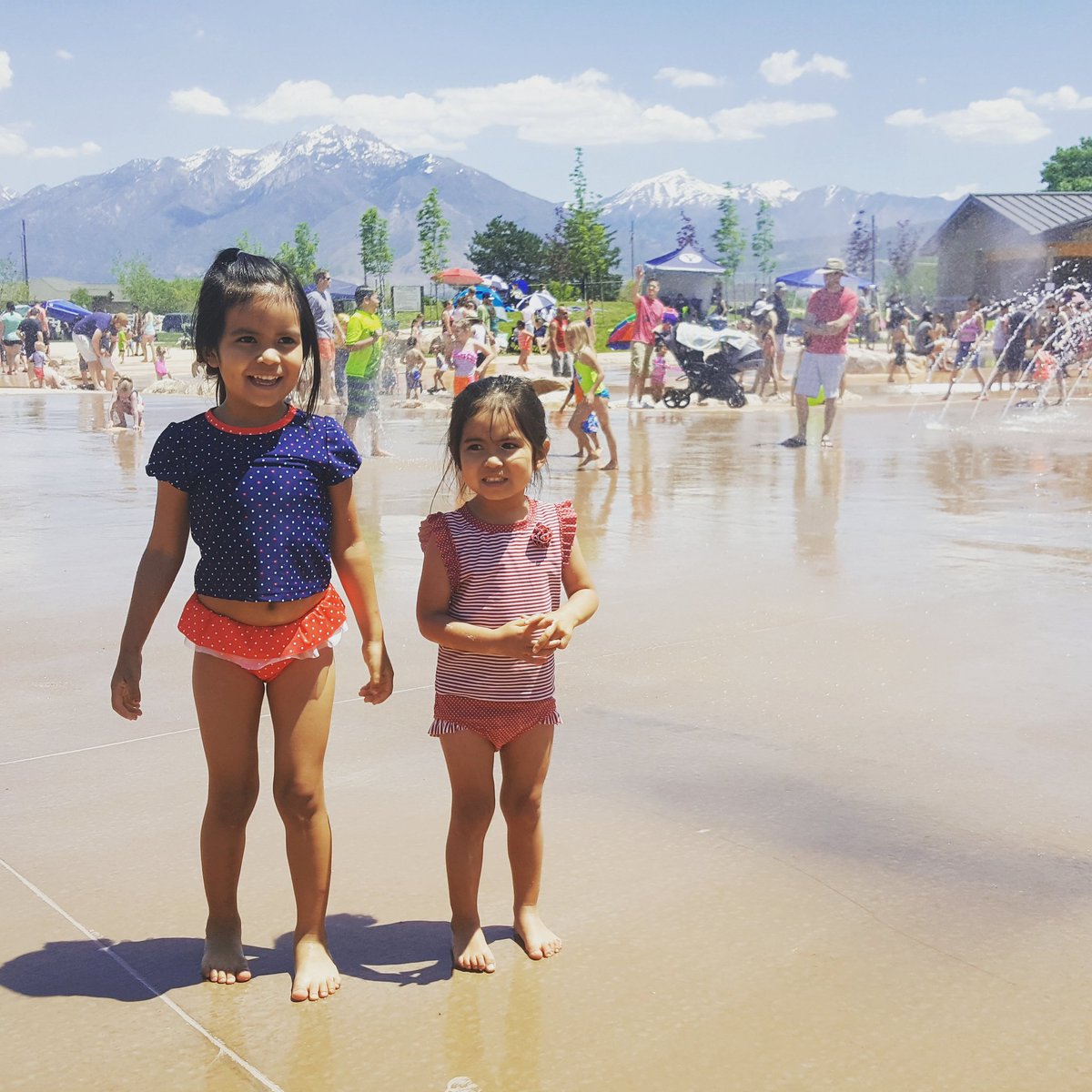 AllThingsGretel's tweet photo. #NewVideo is uploaded... #vlog of the newest splash pad/playground in our area. #WardleFieldsPark #Bluffdale #youtube #Utah #mommyvlogger https://t.co/A33qHxZSXc