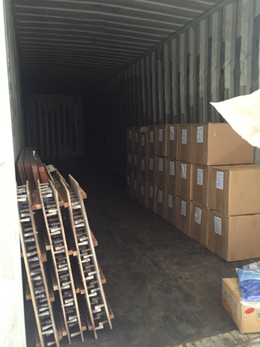 prathamaline's tweet photo. Today shipping furniture using sea lane to hongkong.
#prathamalinelogisticscargo#seafreightlogistics#cargo#theprocessisfastandsmooth. https://t.co/F4WomofuW4
