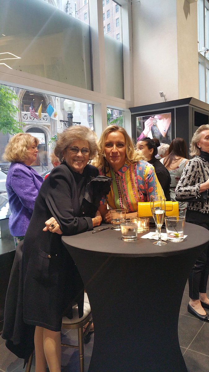 ZaxisFactory's tweet image. @aibichicago Excited to kick off our partnership in style @RollsRoyce #RevUp #fashion #art #maker @NazyNuha @rdsdocs @Aeon7777 @kewiiq2