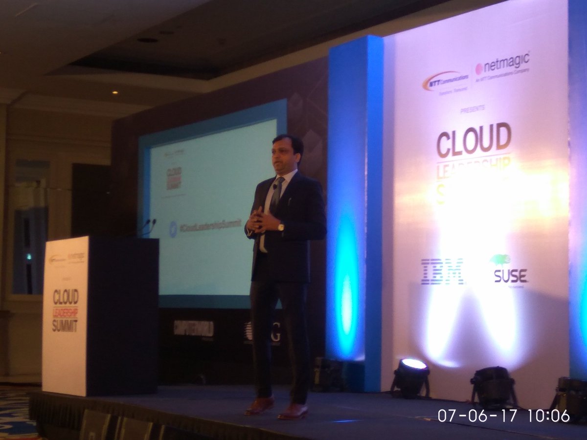 zamirsz's tweet photo. Opening keynote by @yogsyogi1 Cloud Leadership Summit #CloudLeadershipSummit https://t.co/BraGoTQAvc