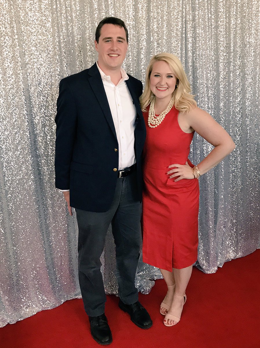 ali_mcnichols's tweet photo. Celebrated 95 years of @JLIndianapolis history tonight! It's been an honor to Chair this event & receive "Leader of the Year" award! #JLI95 https://t.co/NElpxEYAFZ