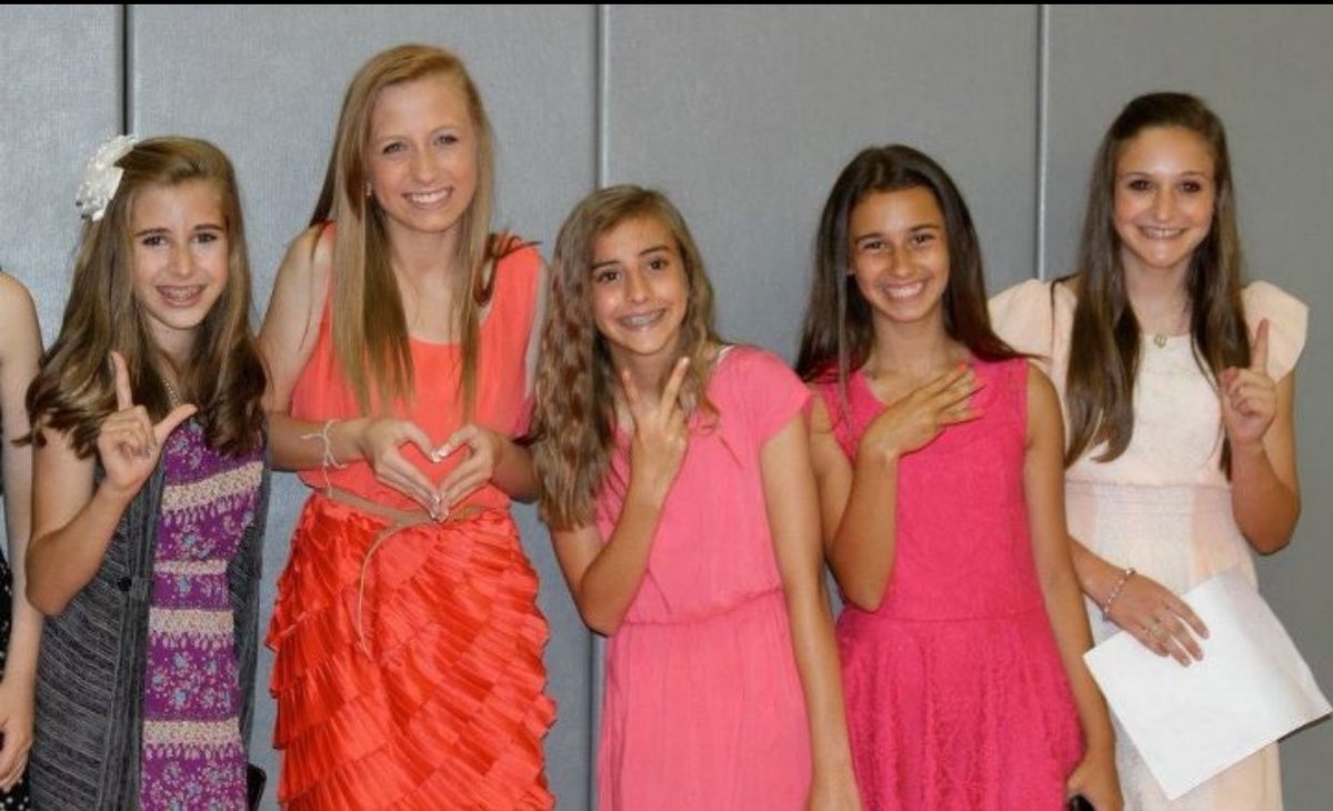 satine_caitlin's tweet photo. four years later https://t.co/RHoJfkHYN3
