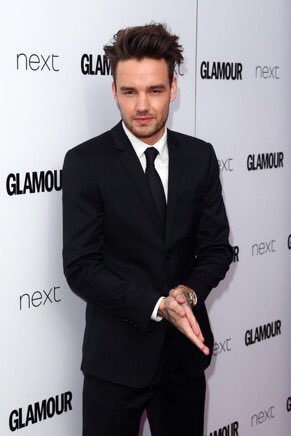 1D_24hNews's tweet photo. Liam at #GlamourAwards last night!!!
#LiamPayne #Liam #Payne #StripThatDownVideo https://t.co/Duw7C5JhbB