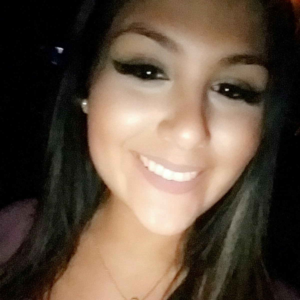 jessicav___'s tweet photo. #NewProfilePic https://t.co/tRPnGyecJh