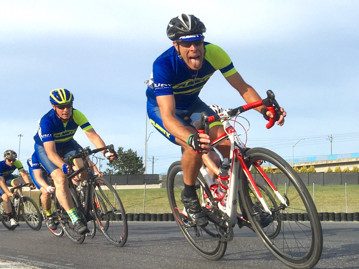 planet_pdx's tweet photo. A great night of Tuesday PIR in the books. #goodtimes @planetxbikes @Xiologix @ORBicycleRacing @rcbpdx  @portlandraceway @d1ml #markhand https://t.co/SmV1psaoze