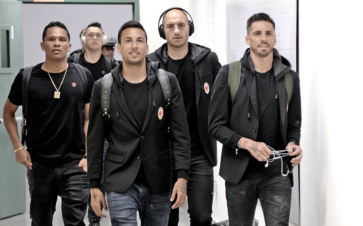 milanobsession's tweet photo. NEW PODCAST: Back in Black w/the incomparable @PDAcquaviva
https://t.co/z33BsDug5H
#Milan #Podcast #SeasonReview #Mercato #PlayerReviews https://t.co/hrBLFfnQQG