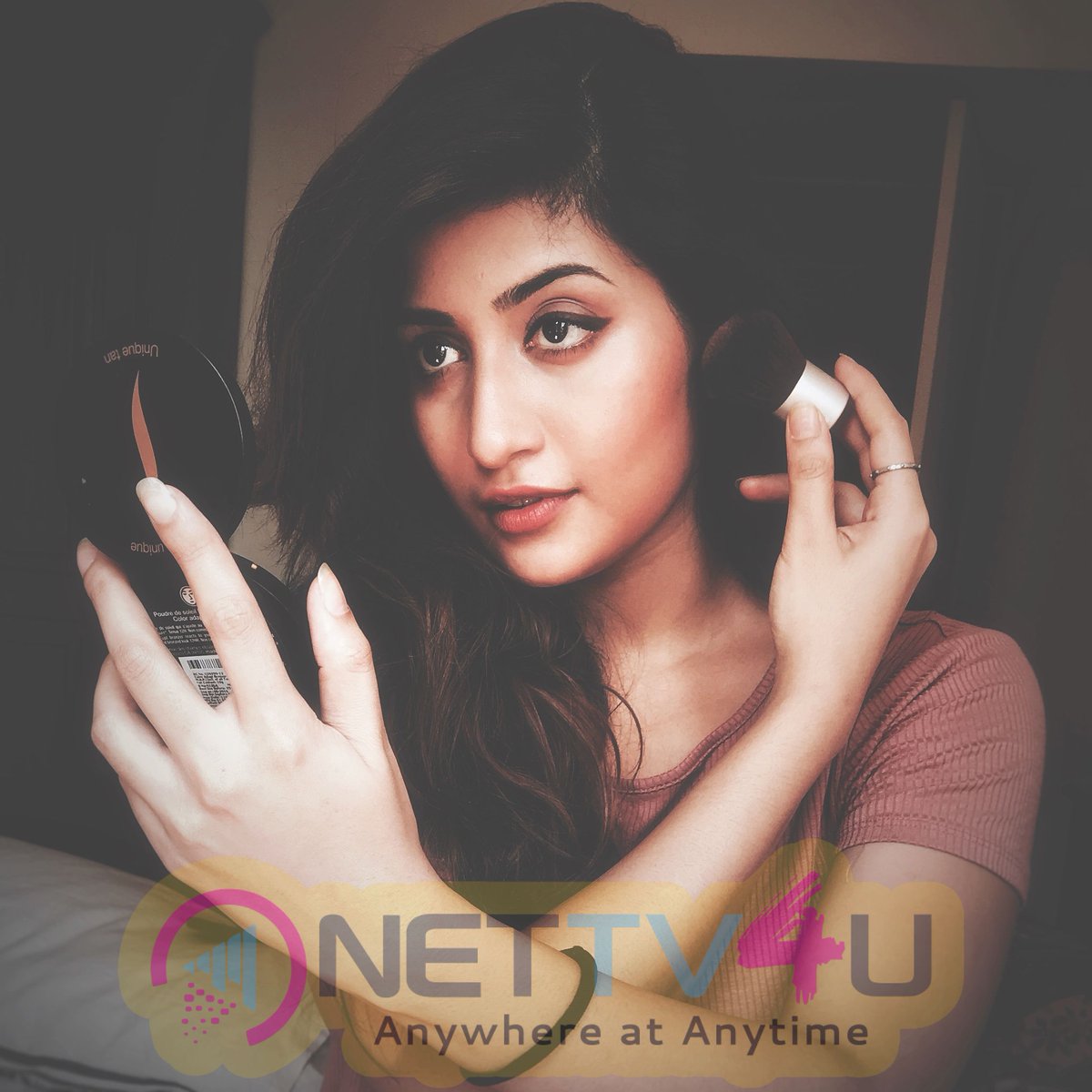 Nettv4uTamil's tweet photo. Actress Anisha Singh Latest Pics
https://t.co/iLzZwsaEK3
#AnishaSingh https://t.co/R0zvYNYJ1w