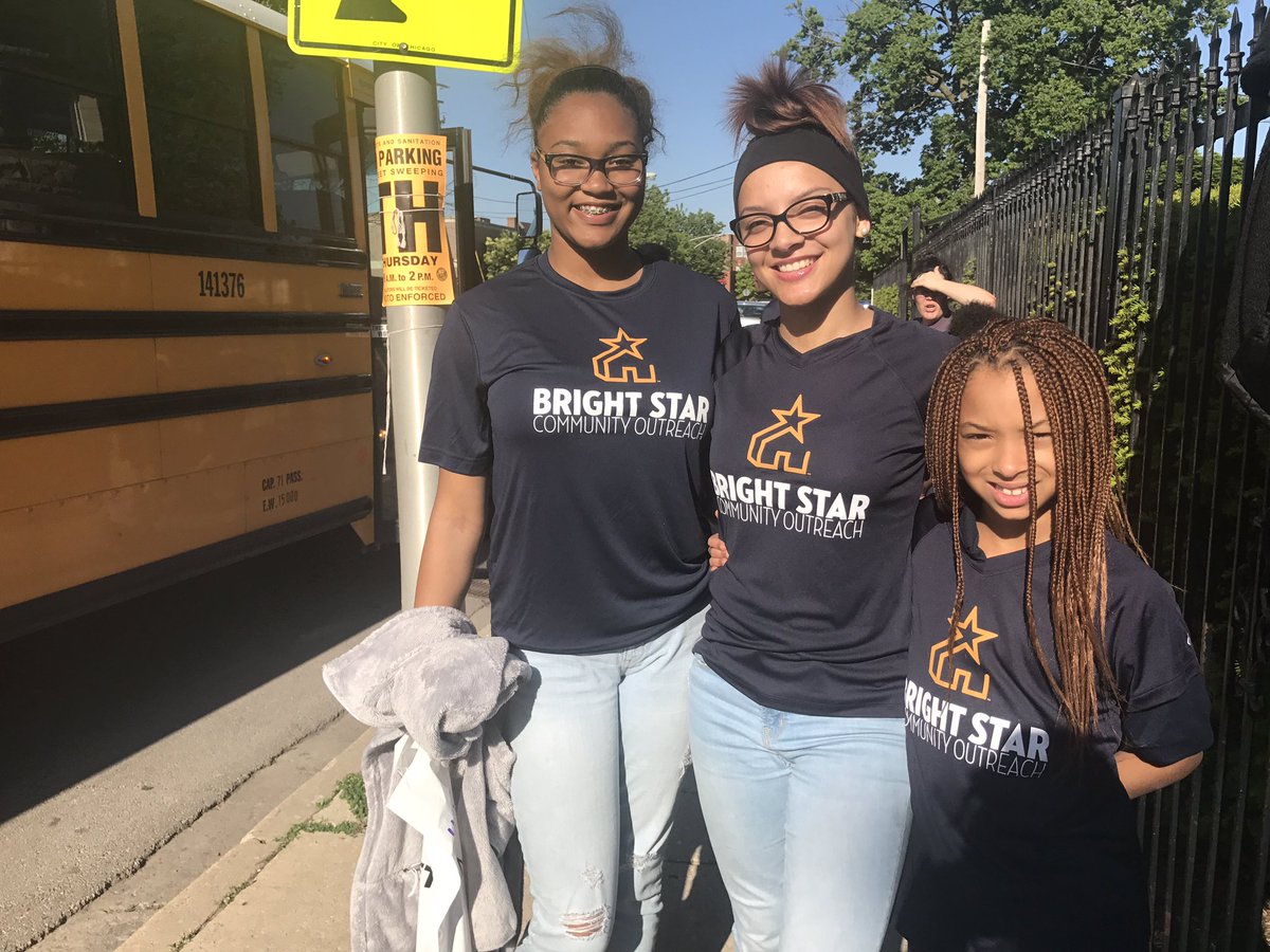 brightstarco's tweet image. 🏃🏽🏃🏾‍♀️#Raceday #StridesforPeace #TurnModel #itsourTURN #BSCO 🌟