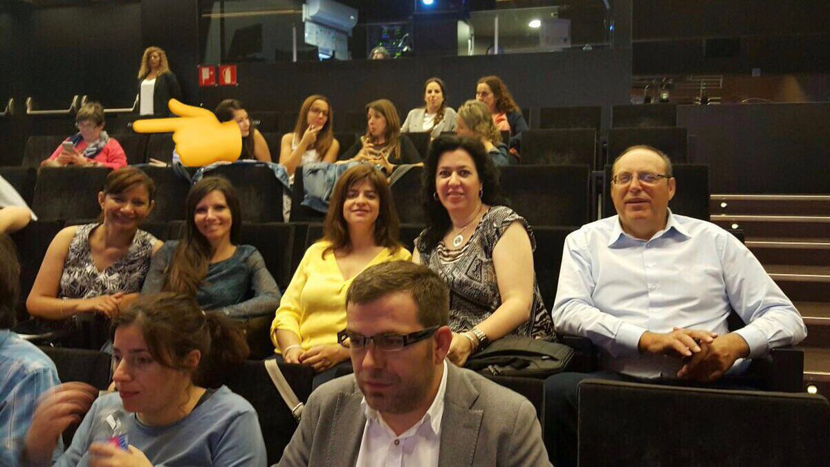 leugim_LoL's tweet photo. Cuando @julia_bra se equivoca de Obra Social y apoya a los suyos de La Caixa

Más fotis en 👉 #CaixaProinfancia

😂 https://t.co/ExuqH8v50S